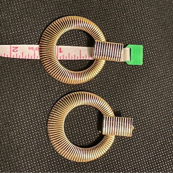 Uncommon Jane Washington Square Earrings - Picture 4 of 4